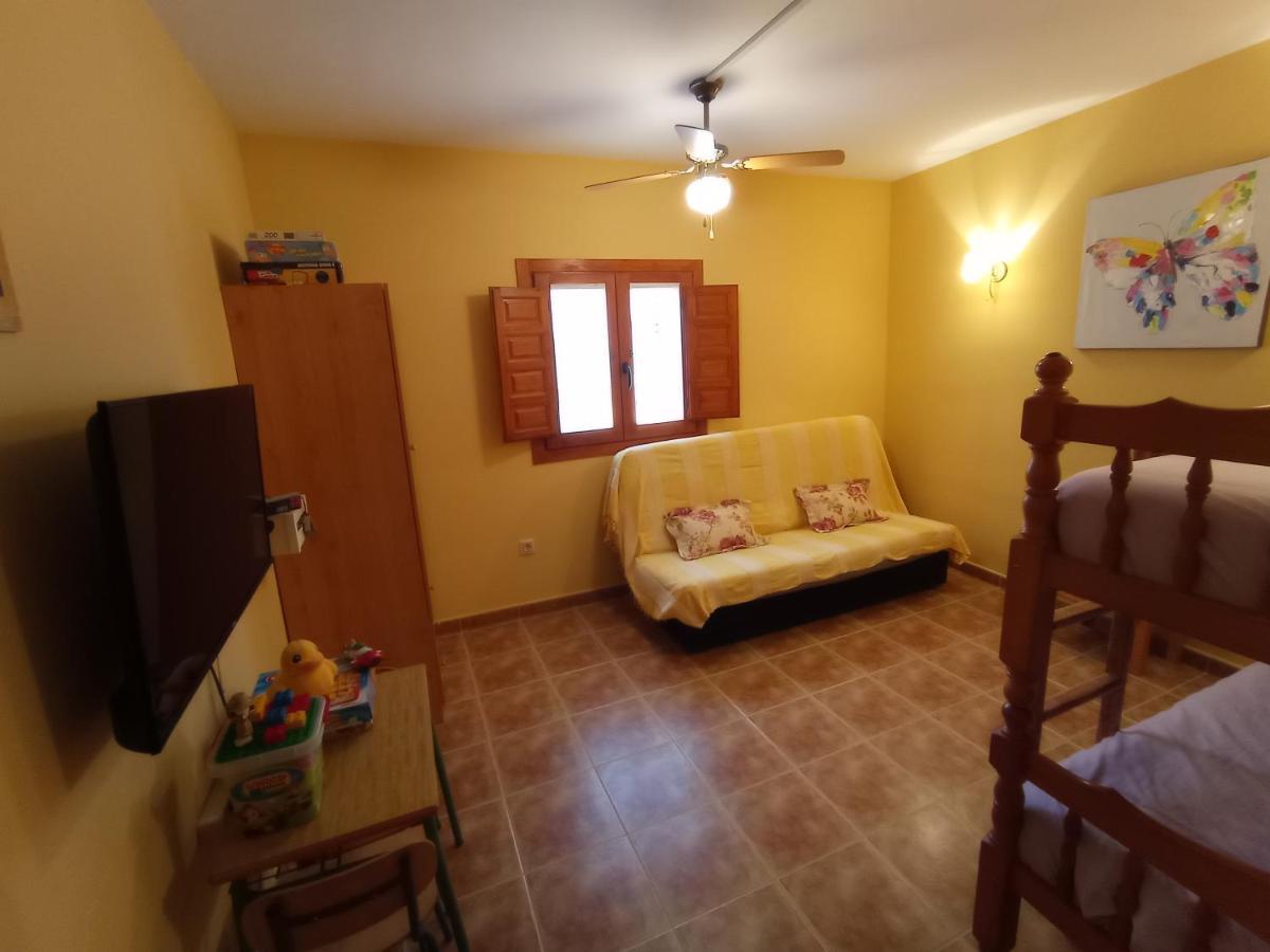Casa Camille.Villares Elche De La Sierra Exterior foto